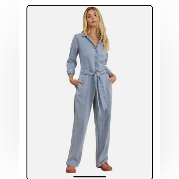 Billabong The Salty Blonde Denim Sunday Uniform
Jumper Women's SZ S retail $150 - Picture 3 of 15